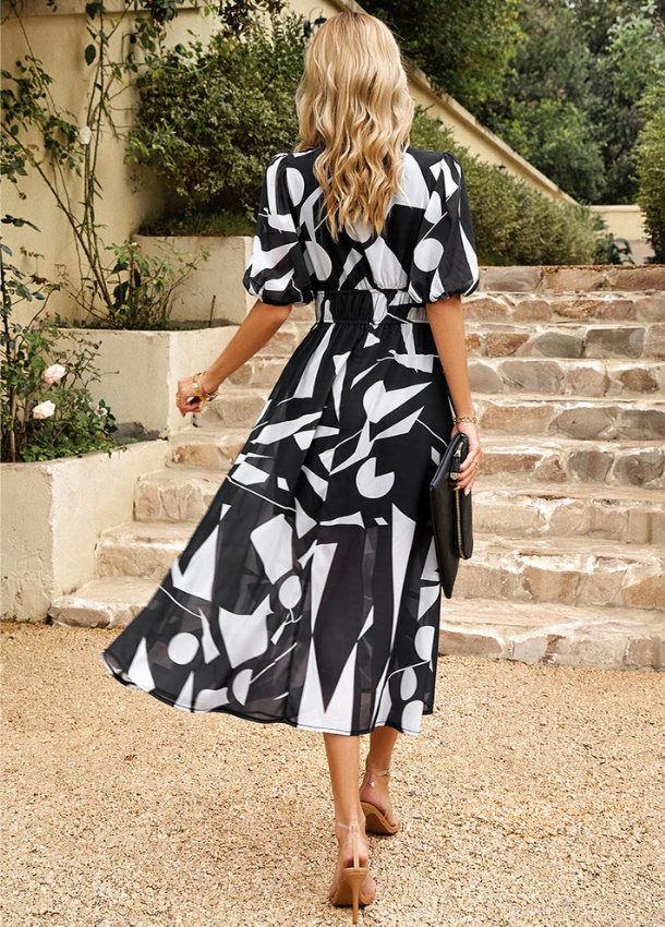 Clarissa | Flattering Floral Midi Dress