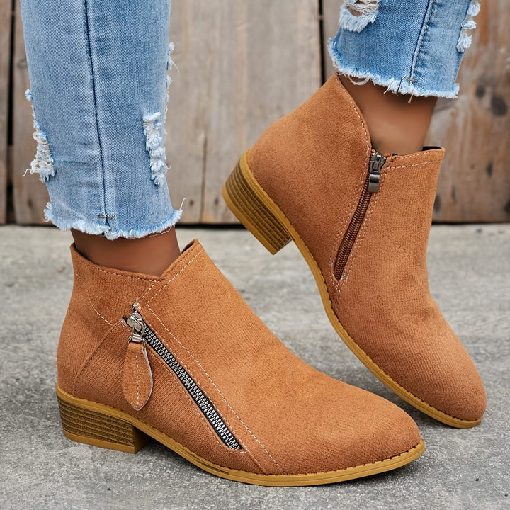 CALVERA EASY-WALK BOOTS