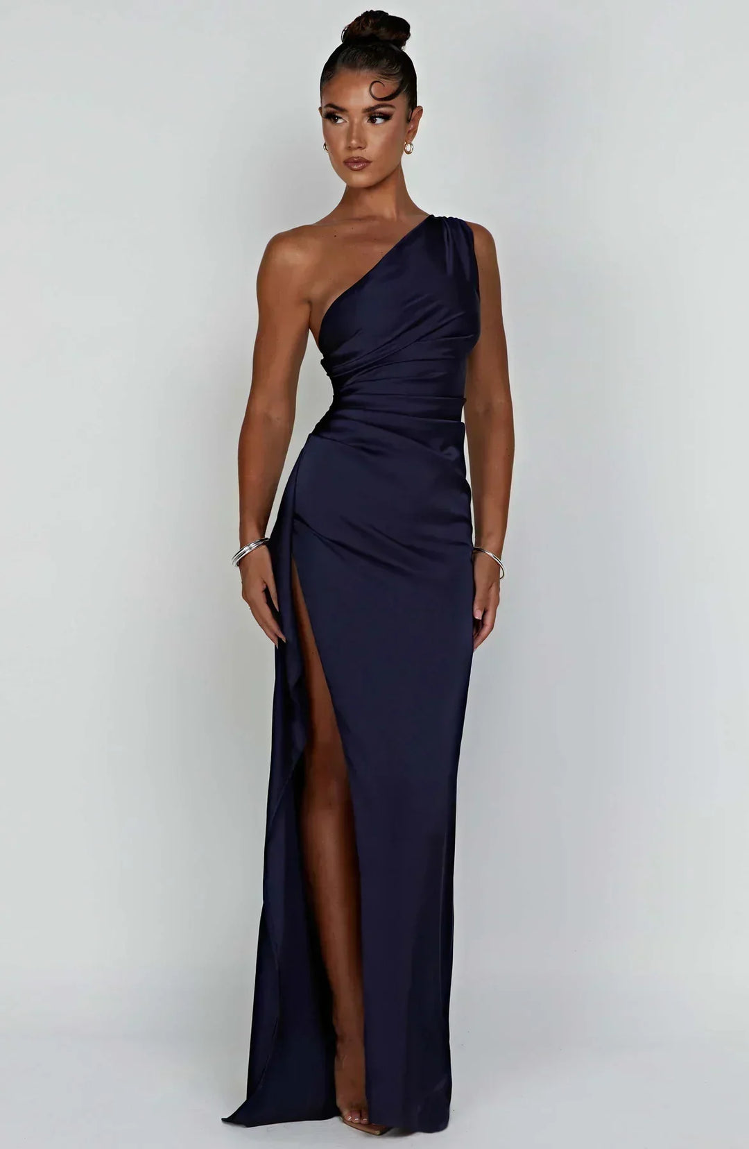 Avellise | One-Shoulder Evening Gown