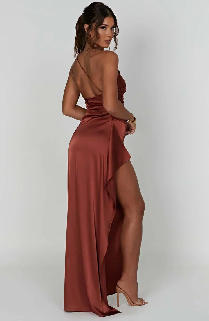 Avellise | One-Shoulder Evening Gown