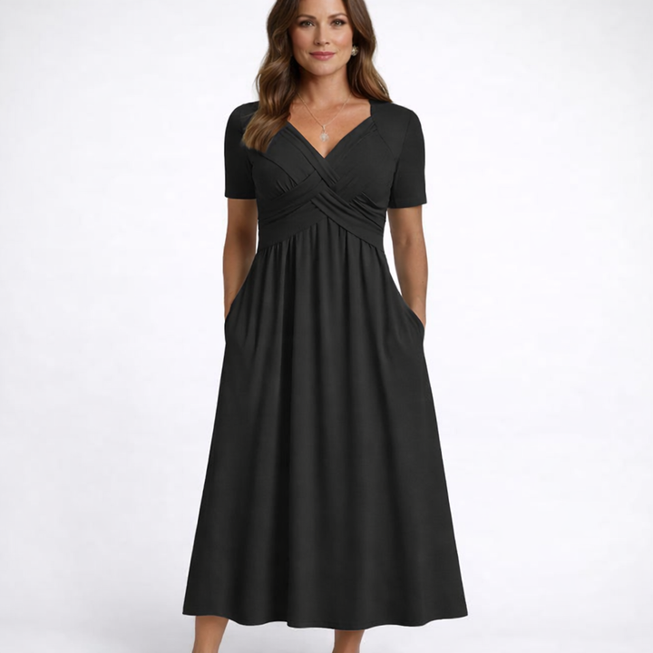 Elowenne | Flowing Maxi Dress