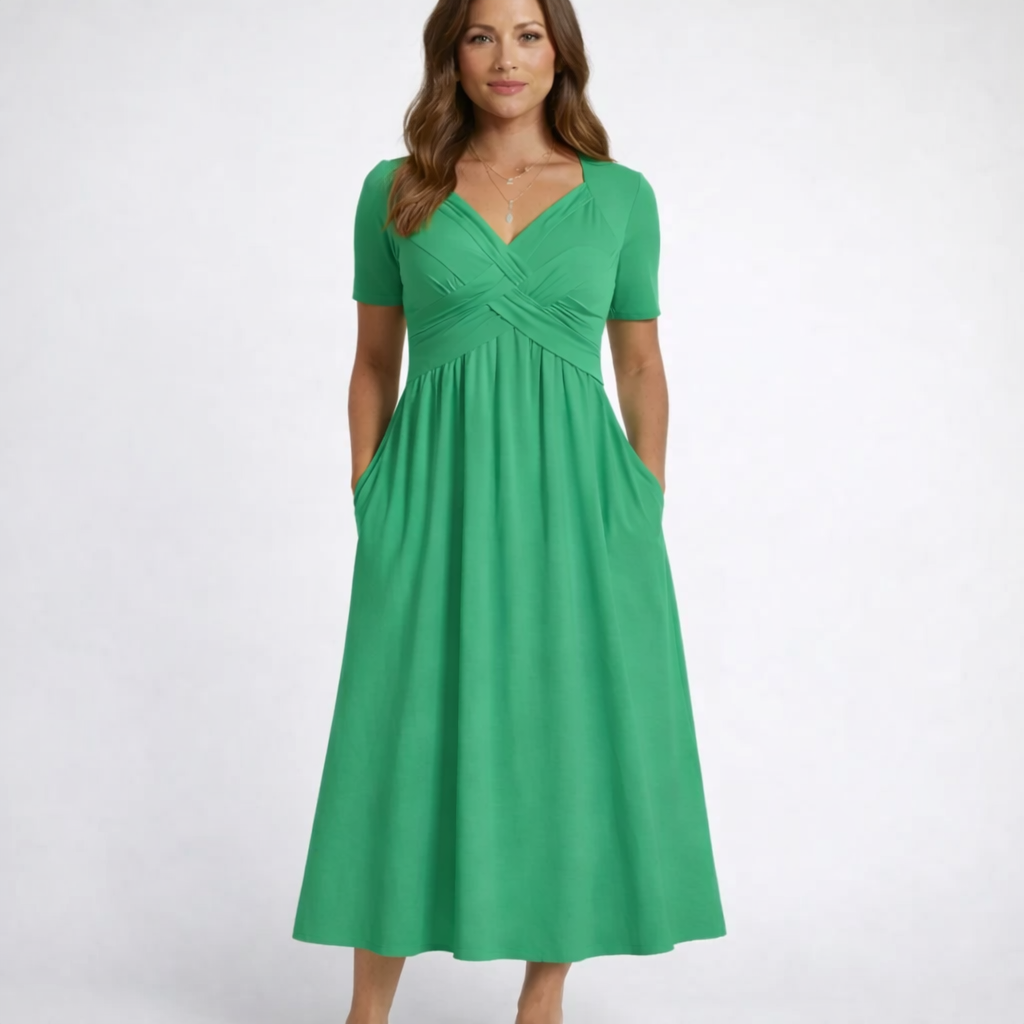Elowenne | Flowing Maxi Dress